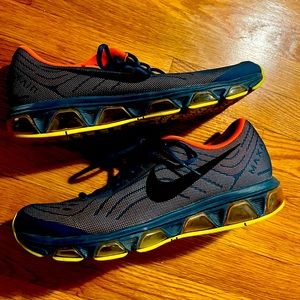 Nike Air Max Tailwind 6 Size 12.5